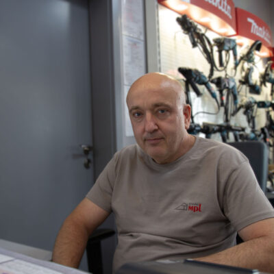 Robert Smolka, miesaniefarieb@mplstavro.sk