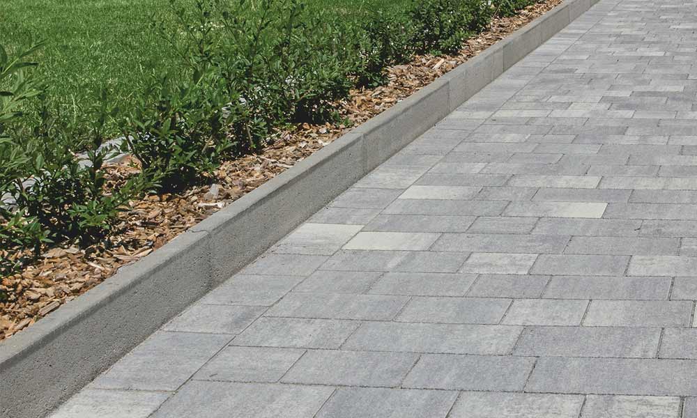 Parkový obrubník Friedl 100x5x20cm žulovo-sivý Parkový obrubník Friedl 100x5x20cm žulovo-sivý
